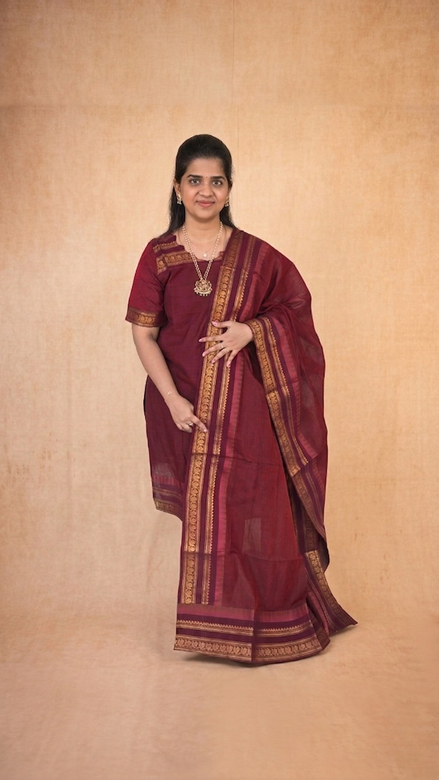 Maroon Kurta with Maroon Shawl